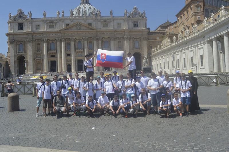 Miništranti z arcidiecézy „malého Ríma“ vo veľkom Ríme
