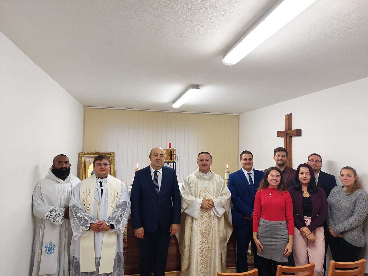 Na Univerzite J. Selyeho v Komárne požehnali novú kaplnku