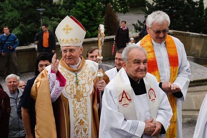 Dnes uplynulo 36 rokov od biskupskej konsekrácie emeritného arcibiskupa Jána Sokola