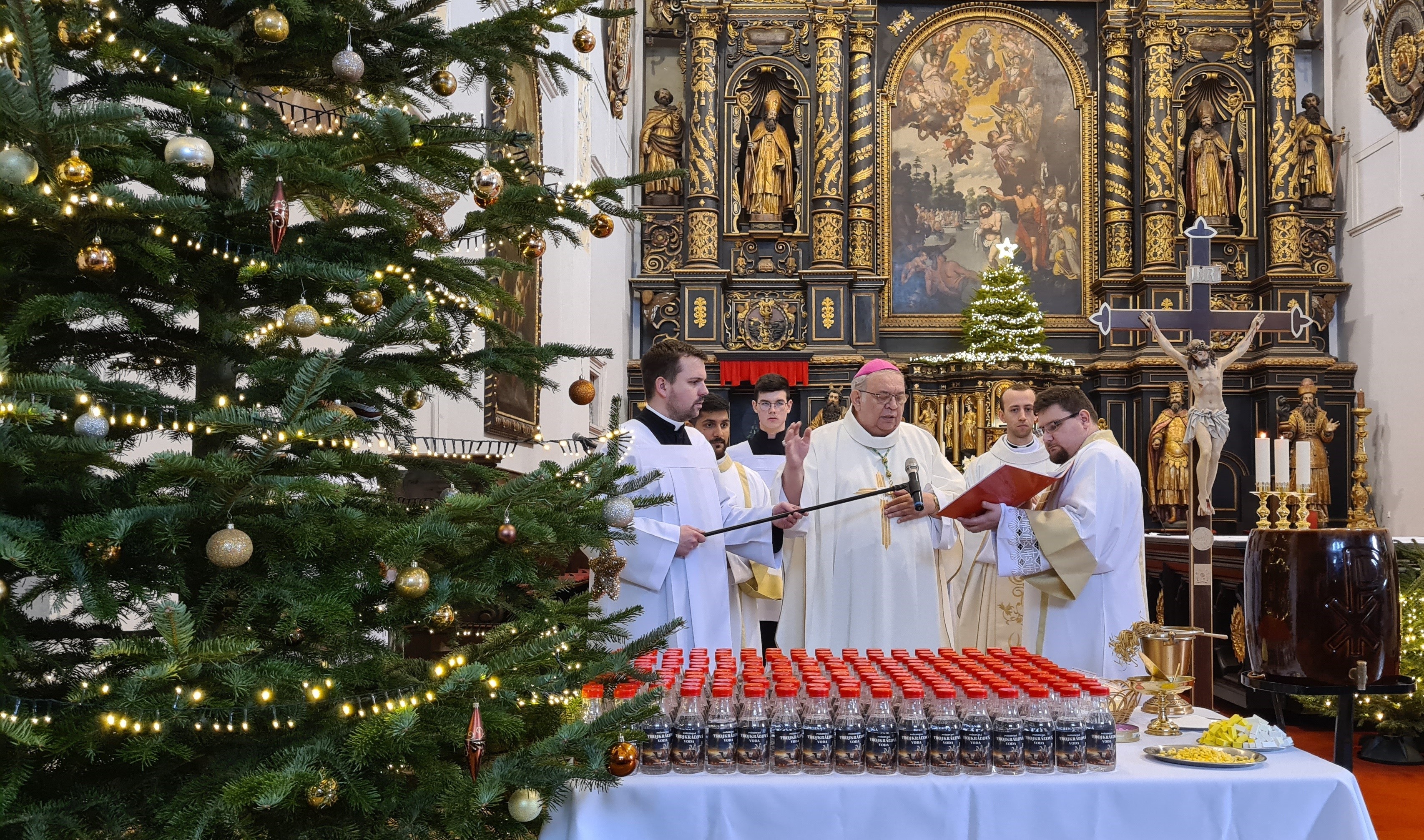 Epifánia, pápežské požehnanie a úplné odpustky