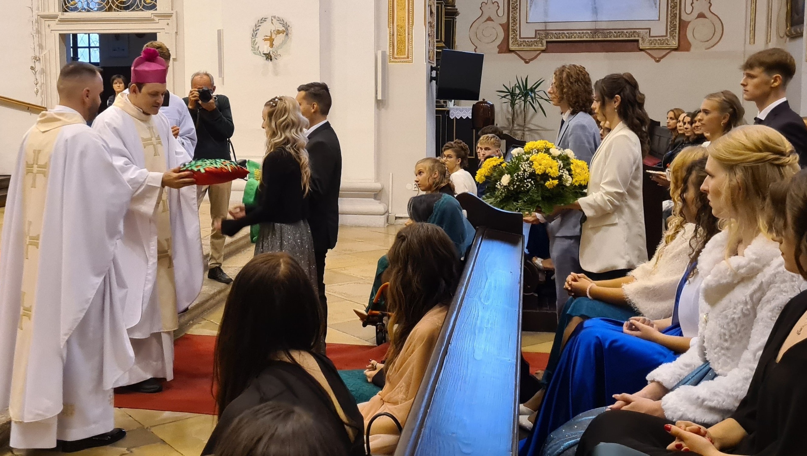 Gaudeamus igitur: V katedrále žiaci prosili o Božie požehnanie pred maturitou