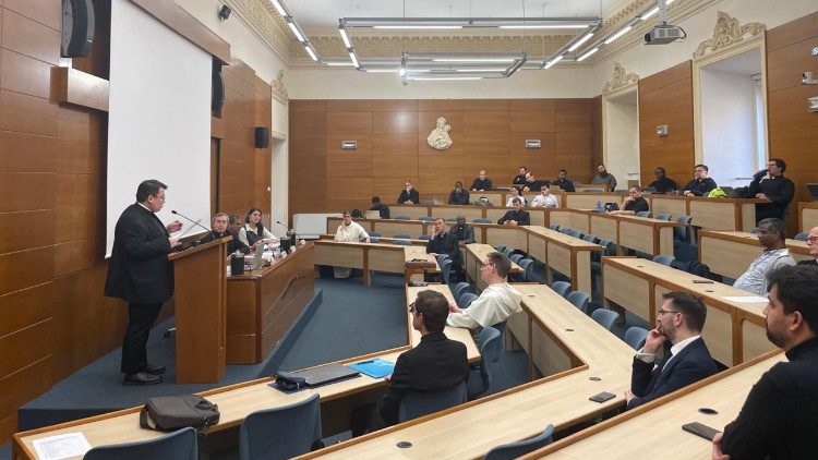 Newman a Rímska škola: teologický dialóg medzi Oxfordom a Rímom