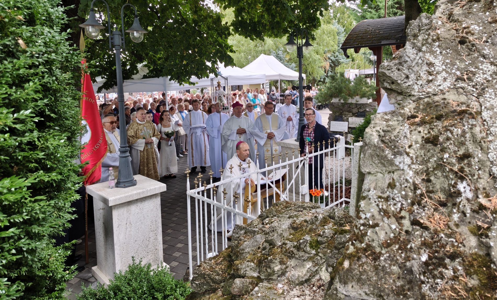 125 rokov pri Lurdskej jaskyni: Tomášikovo oslávilo jubilejnú púť